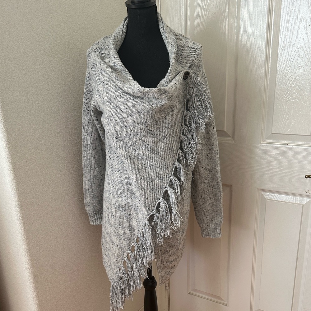 Fringe Trim Cardigan